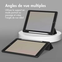 Accezz Coque tablette portefeuille Smart Silicone Apple iPad 6 (2018) 9.7 pouces / iPad 5 (2017) 9.7 pouces - Noir