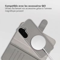 Selencia Étui portefeuille amovible Olyn avec MagSafe Samsung Galaxy A37 (5G) - Gris