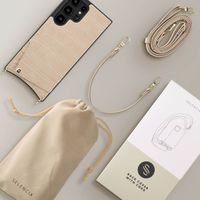 Selencia Coque de télephone Nova Croco avec cordon et porte-cartes Samsung Galaxy S24 Ultra - Beige