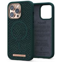 Njorð Collections Coque Salmon Leather MagSafe iPhone 13 Pro - Dark Green