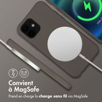 imoshion Coque arrière Color avec cordon amovible et MagSafe Apple iPhone 12 (Pro) - Black Coffee