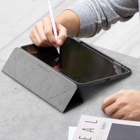 Uniq Étui Moven Apple iPad Pro 13 (2025) M5 / (2024) M4 - Charcoal Grey