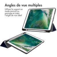 imoshion Coque tablette Trifold Apple iPad 6 (2018) 9.7 pouces / iPad 5 (2017) 9.7 pouces / Air 2 (2014)/Air 1 (2013) - Bleu foncé