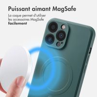 imoshion Coque Couleur avec MagSafe iPhone 13 Pro Max - Vert foncé