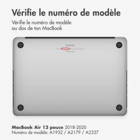 Selencia Coque en velours MacBook Air 13 pouces (2018-2020) - A1932 / A2179 / A2337 - Beige