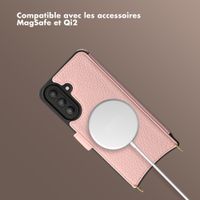 Selencia Étui Riva avec MagSafe et cordon de téléphone Samsung Galaxy A57 (5G) - Old Pink