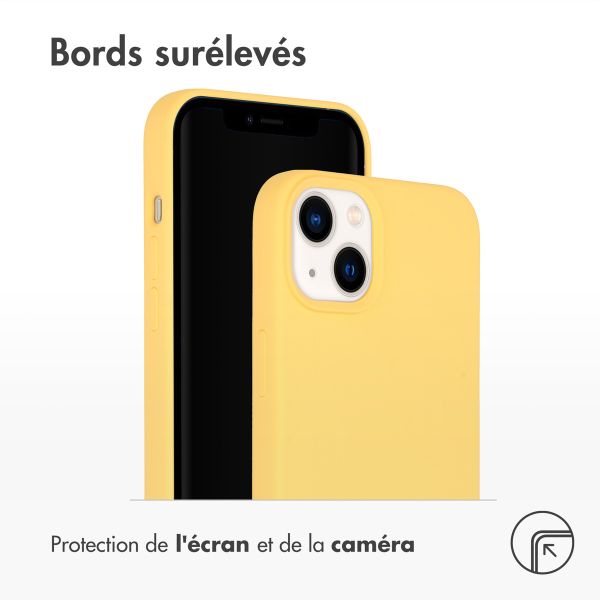 Accezz Coque Liquid Silicone avec MagSafe iPhone 14 Plus - Jaune