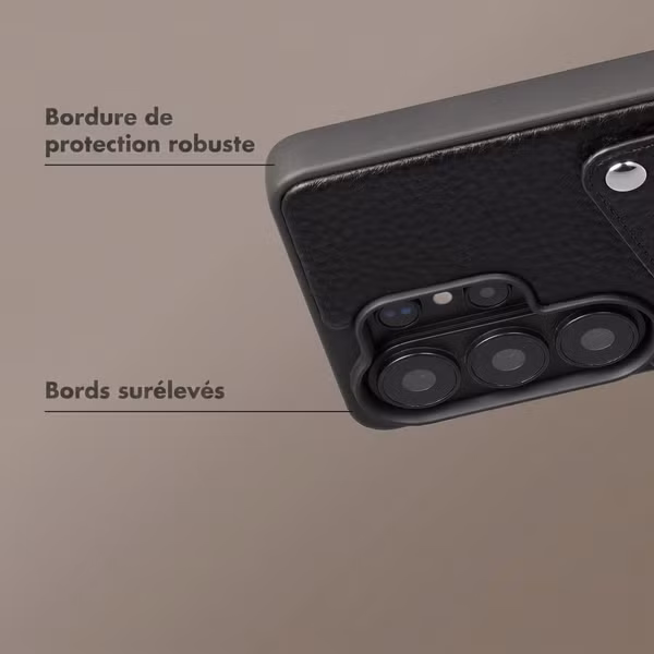Selencia Coque Riva avec porte-cartes Samsung Galaxy S26 Ultra - Black