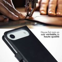 Selencia Étui portefeuille en cuir véritable Apple iPhone Air - Noir