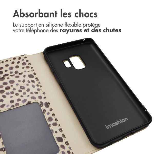 imoshion ﻿Étui de téléphone portefeuille Design Samsung Galaxy S9 - Black And White Dots