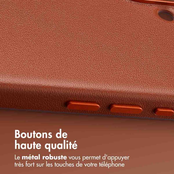 Accezz Coque arrière en cuir avec MagSafe Apple iPhone 16 - Sienna Brown