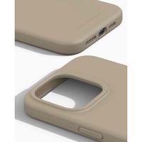 iDeal of Sweden Coque Silicone iPhone 15 Pro Max - Beige