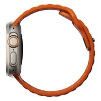 Nomad Bracelet Sport FKM Apple Watch Series 1 t/m 11 / SE / Ultra (44/45/46/49 mm) - Ultra Orange