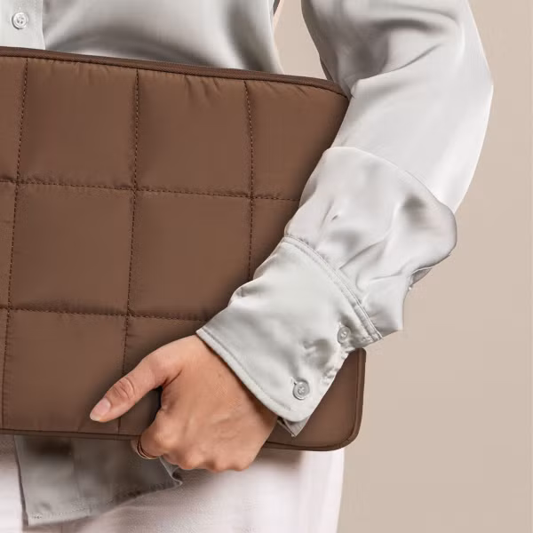 Selencia Pochette ordinateur Puffy 13-14 pouces - Mocha Brown