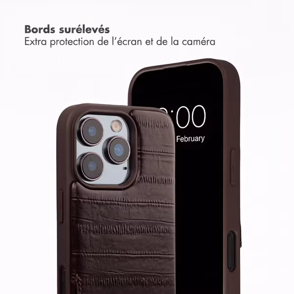 Selencia Nova coque arrière en cuir véritable avec porte-cartes Apple iPhone 16 Pro - Dark Chocolate
