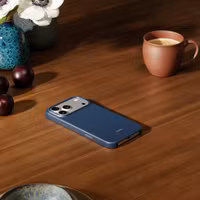 Beats Coque avec MagSafe et contrôle de caméra Apple iPhone 17 Pro - Bedrock Blue