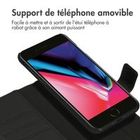 Accezz Étui de téléphone portefeuille en cuir de qualité supérieure 2 en 1 Apple iPhone SE (2022 / 2020) / 8 / 7 / 6(s) - Noir