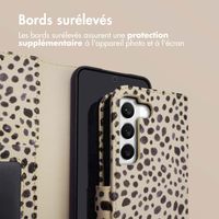 imoshion Étui de télephone portefeuille Design Samsung Galaxy S22 - Black And White Dots