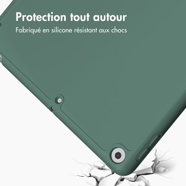 Accezz Coque tablette portefeuille Smart Silicone Apple iPad 6 (2018) 9.7 pouces / iPad 5 (2017) 9.7 pouces - Vert foncé