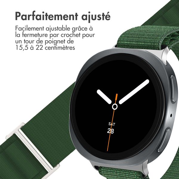 imoshion Bracelet en nylon Alpine Samsung Galaxy Watch 8 (40/44mm) / Classic (46mm) - Vert foncé