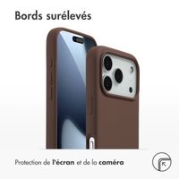 Accezz Coque Liquid Silicone avec MagSafe Apple iPhone 17 Pro - New Tea Brown
