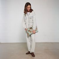 8474406995857_schuinaanzicht_x_1