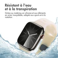 imoshion Bracelet en silicone Active Sport Apple Watch Series 1-9 / SE (38/40/41 mm) | Series 10 (42 mm) - Brille dans le noir