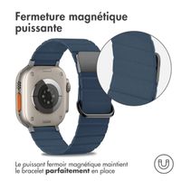 imoshion Bracelet en cuir magnétique Apple Watch Series 1-10 / SE / Ultra (2) - 42/44/45/46/49 mm - Bleu