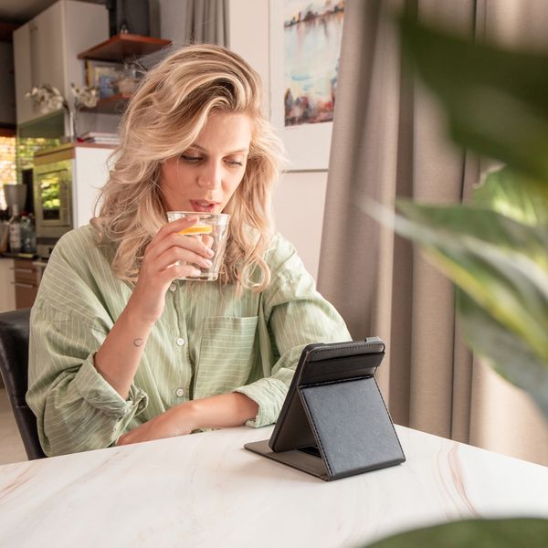 imoshion Étui á rabat Pocketbook Verse / Verse Pro / Verse Pro Color / Vivlio Light / Light HD - Noir