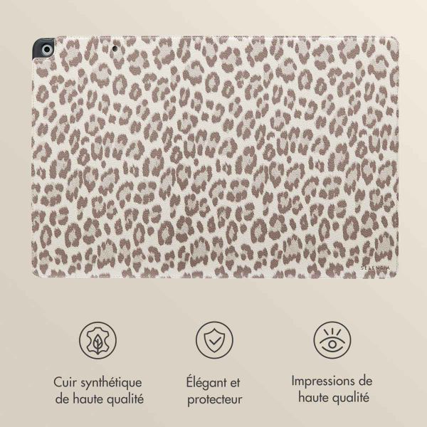 Selencia Coque tablette Sabi avec imprimé léopard Apple iPad 9 (2021) 10.2 pouces / iPad 8 (2020) 10.2 pouces / iPad 7 (2019) 10.2 pouces - Soft Ivory