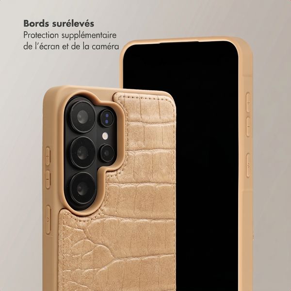 Selencia Coque de télephone Nova Croco avec cordon et porte-cartes Samsung Galaxy S26 Ultra - Toasted Almond