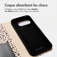 imoshion Étui de télephone portefeuille Design Google Pixel 9A - Black And White Dots
