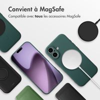 imoshion Coque Couleur avec MagSafe Apple iPhone 17 - Vert foncé