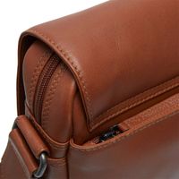 The Chesterfield Brand Sac ordinateur 14 pouces Gili - Sac à bandoulière - Cuir véritable - Cognac