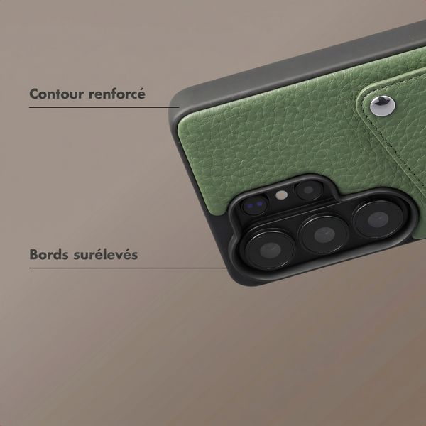 Selencia Coque Riva avec porte-cartes Samsung Galaxy S26 Ultra - Sage Green