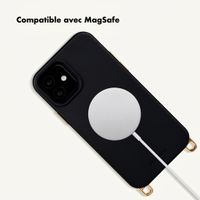 Selencia Coque arrière Rivièra avec MagSafe avec crochets amovibles iPhone 12 / 12 Pro - Velvet Black