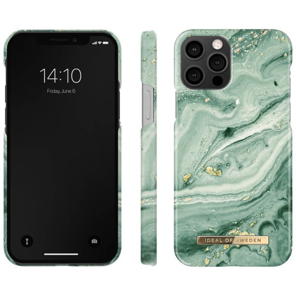 iDeal of Sweden Coque Fashion iPhone 12 (Pro) - Mint Swirl Marble