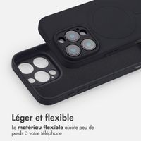 imoshion Coque Couleur avec MagSafe Apple iPhone 16 Pro - Noir