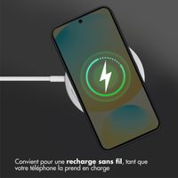 Accezz Coque Liquid Silicone avec MagSafe Samsung Galaxy S25 FE - Noir