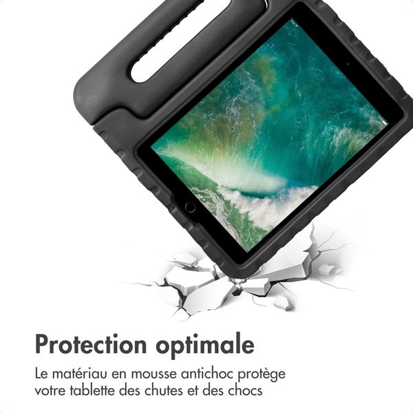 imoshion Coque kidsproof avec poignée Apple iPad Air 2 (2014) / Air 1 (2013) / Pro 9.7 (2016) - Noir