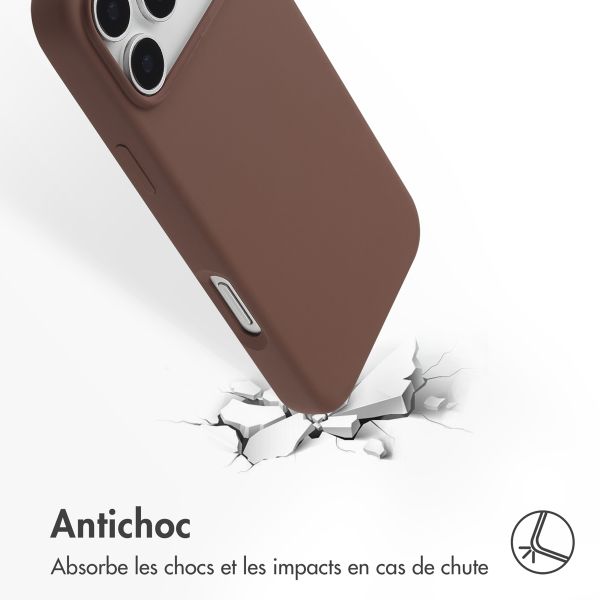 Accezz Coque Liquid Silicone avec MagSafe Apple iPhone 17 Pro Max - New Tea Brown