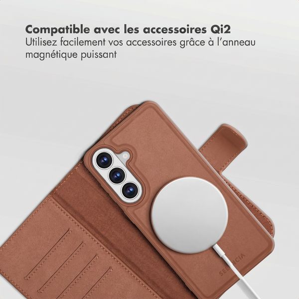 Selencia Étui portefeuille amovible Olyn avec MagSafe Samsung Galaxy S26 Plus - Marron