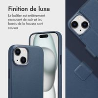 Accezz Étui de télephone portefeuille en cuir 2-en-1 avec MagSafe Apple iPhone 15 - Nightfall Blue