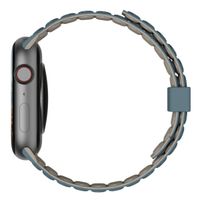 UAG Pathfinder | Bracelet en silicone réversible pour l'Apple Watch Series 1 à 10 / SE / Ultra (2) (44/45/46/49 mm) - Dune/Bleu Nuage