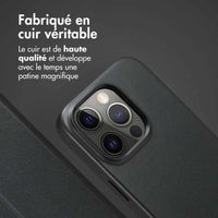 Accezz Étui de téléphone portefeuille en cuir 2-en-1 avec MagSafe Apple iPhone 14 Pro - Onyx Black