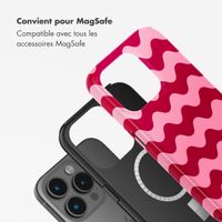 Selencia Coque arrière Vivid avec MagSafe Apple iPhone 15 Pro - Wave Vibes Lipstick