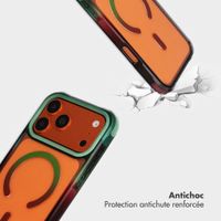 Selencia Coque arrière MagSafe Gradient Apple iPhone 17 Pro Max - Vert / Brun