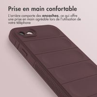 imoshion Coque arrière EasyGrip iPhone SE (2022 / 2020) / 8 / 7 - Aubergine