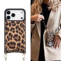 Selencia Coque de télephone Nova avec cordon et porte-cartes Apple iPhone 17 Pro Max - Leopard
