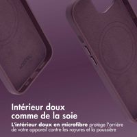 Accezz Coque arrière en cuir avec MagSafe Apple iPhone 14 - Heath Purple